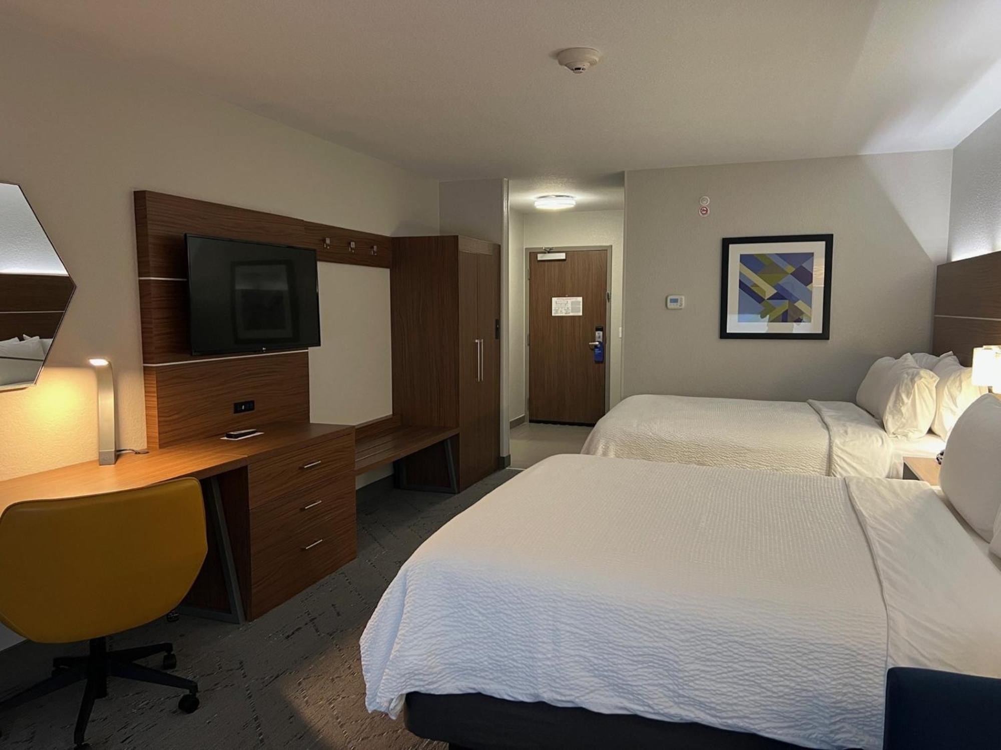 Holiday Inn Express & Suites Moore By Ihg Exterior foto